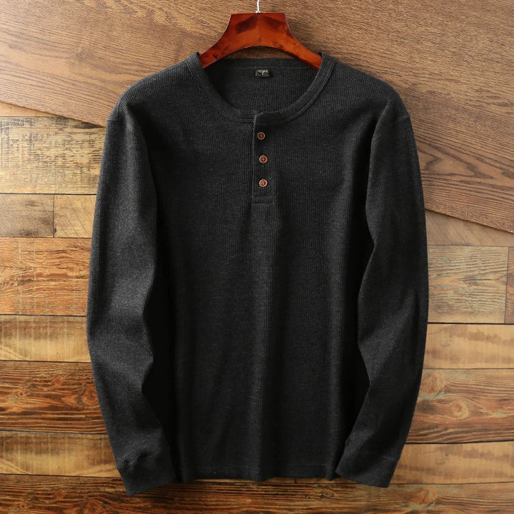 Vielseitiges Emil Herren Henley-Shirt, Langarm, kombiniert Komfort und modernen Stil für Freizeitmode.