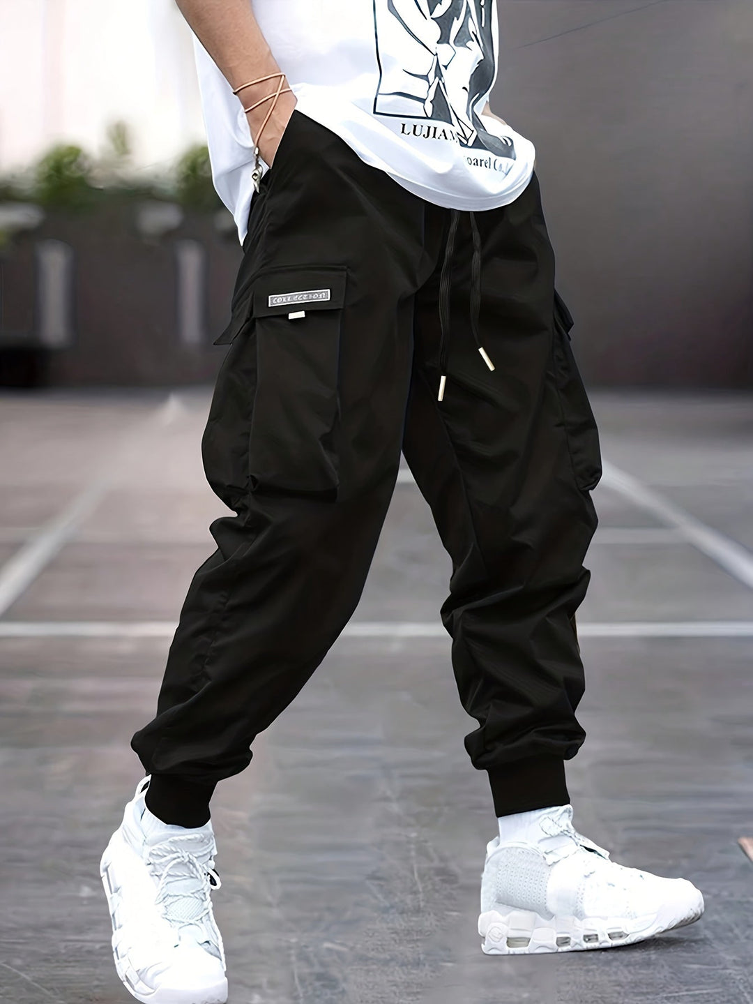 Erich Herren Cargohose für den Frühling, lässig und bequem, mit praktischen Cargotaschen. Perfekt für Streetwear.