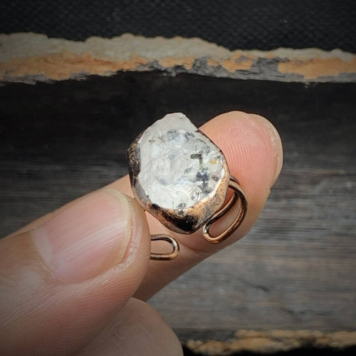 Rohstein-Geburtsring: Unikat-Schmuck
