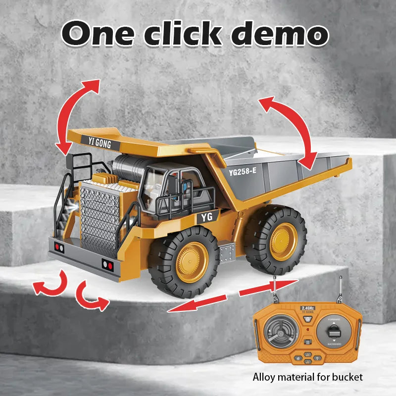 Ferngesteuerter Baustellen-LKW mit gelber Kippmulde, robustes Design, realistische Details auf sandigem Terrain.
