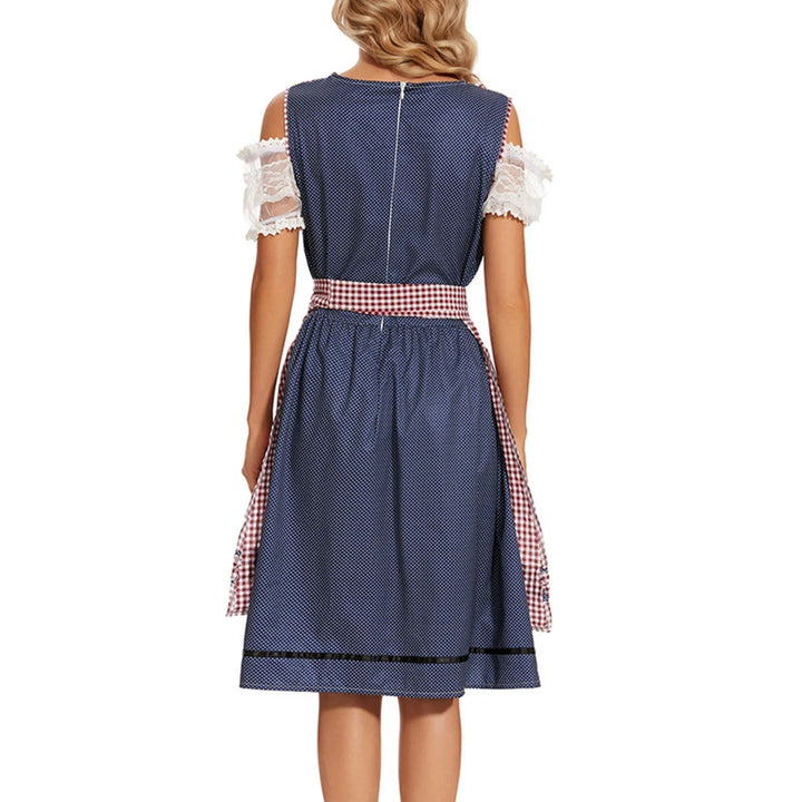 Nahaufnahme: Festliches Damen-Dirndlkleid mit blauem Karomuster-Mieder & traditioneller Schnürung für Oktoberfest.