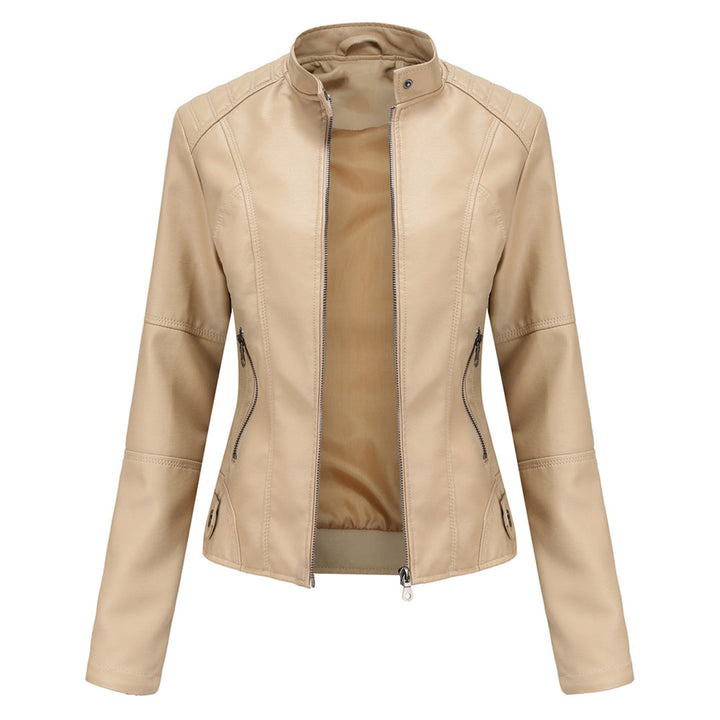 Stilvolle Damen-Modejacke, figurbetont und tailliert, mit strukturiertem Design für elegante Auftritte.