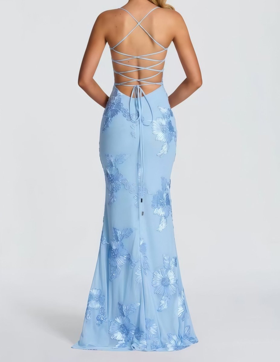 Elegantes figurbetontes Maxikleid mit floralen Applikationen für besondere Anlässe