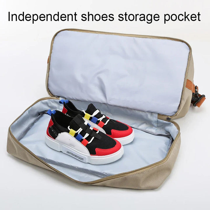 "FlexFit Pro Duffel: Vielseitige, robuste Tasche aus Nylon mit speziellem Schuhfach und abnehmbarem Schultergurt."