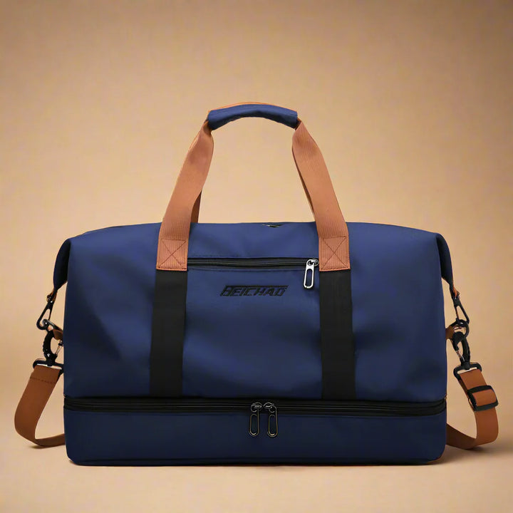 "FlexFit Pro Duffel: Vielseitige, robuste Tasche aus Nylon mit speziellem Schuhfach und abnehmbarem Schultergurt."
