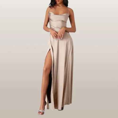 Fließendes ärmelloses Damen Maxikleid in Rosa, das Komfort und sommerliche Eleganz vereint.