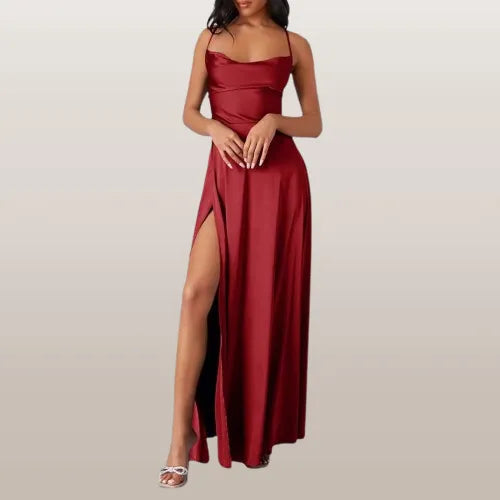 Schickes, ärmelloses Damen Maxikleid, fließend fallend und in verschiedenen sommerlichen Farben erhältlich.