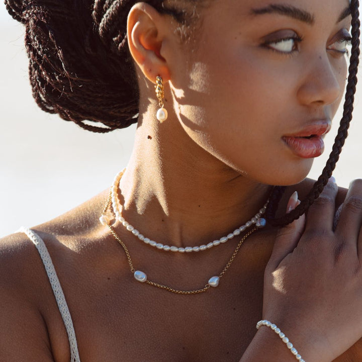 Stilvolle Choker Halskette mit echten Süßwasserperlen, Damenschmuck Trend
