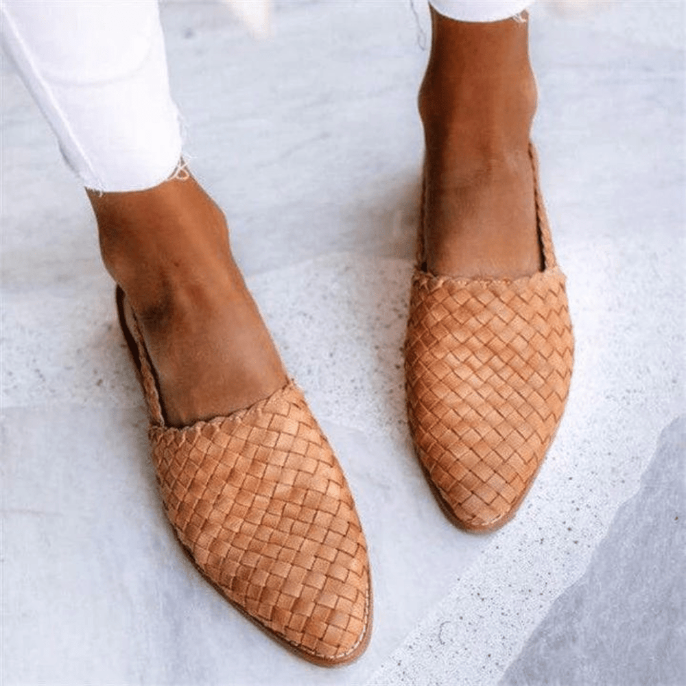 "Geflochtene Slingback Ballerinas, elegant und edel, in verschiedenen Farben, ideal für Damen zu jedem Anlass."