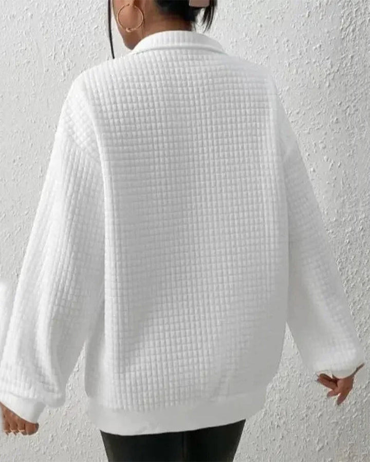 Gesteppter Damen Langarm-Pullover, komfortabel & modern. Ideal als stylischer Strickpullover für Freizeit & Alltag im Herbst.
