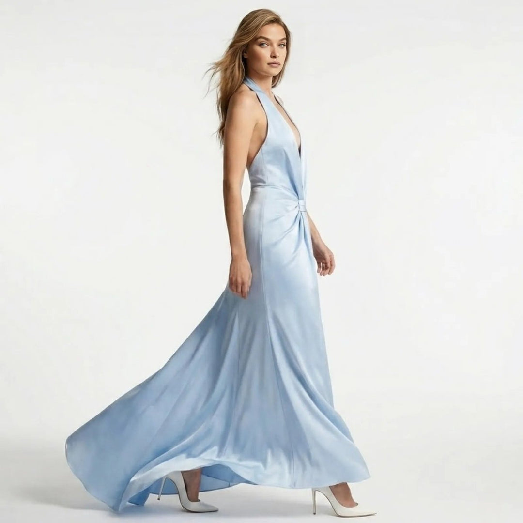 Elegantes hellblaues Abendkleid für Damen, rückenfrei, mit tiefem Ausschnitt & Knotendetail.