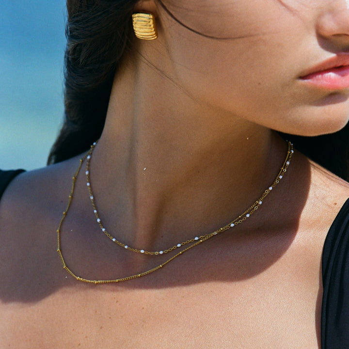 Schmuck Accessoire für Damen, goldene Choker Halskette im Layering Stil