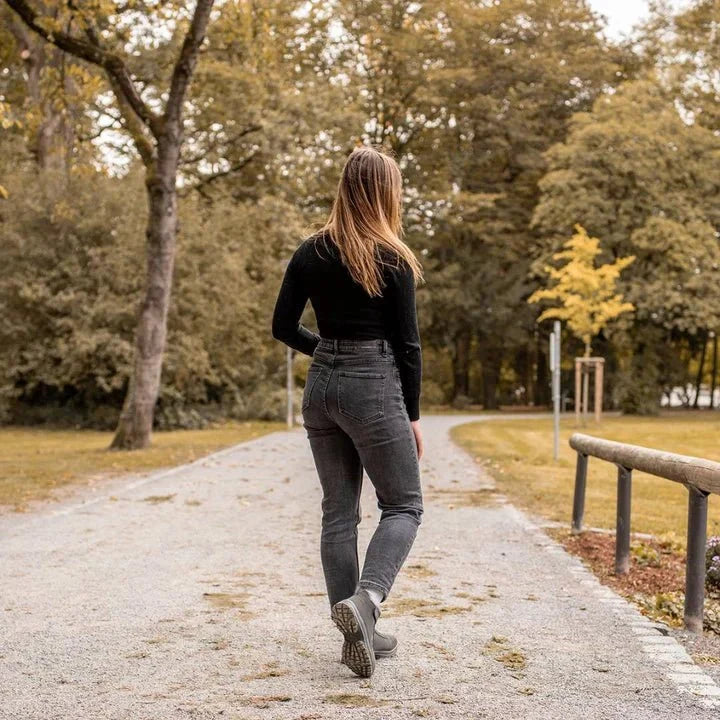 Elegante Damen Winterstiefel mit ergonomischer Sohle, modisch & funktional für den Alltag.
