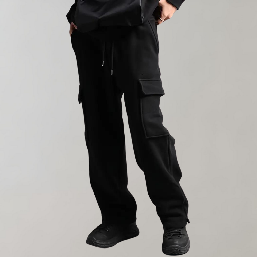 Stilvolle Herren Cargo-Jogger in Schwarz, lockere Passform, weiche Sweatpants perfekt für Komfort und Alltag.