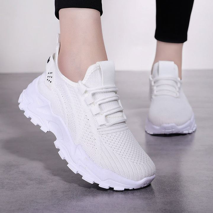 "Graue ortopädische Sneakers für Damen mit stoßdämpfenden Gel-Innensohlen und rutschfesten Sohlen, elegant und komfortabel."