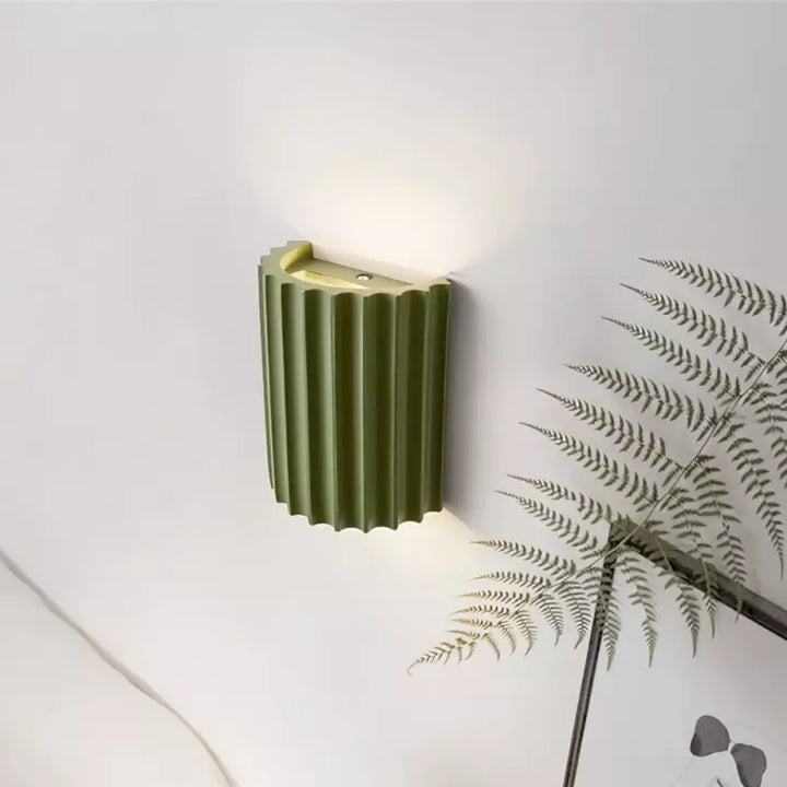 Moderne Dreifarbige Wandleuchte für Innenräume