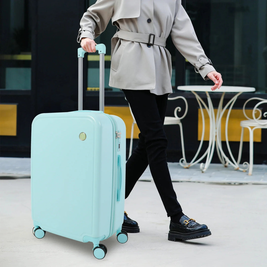 Praktisches Duo Kofferset mit 360°-Spinnerrollen & ausziehbarem Griff für müheloses Manövrieren am Flughafen.