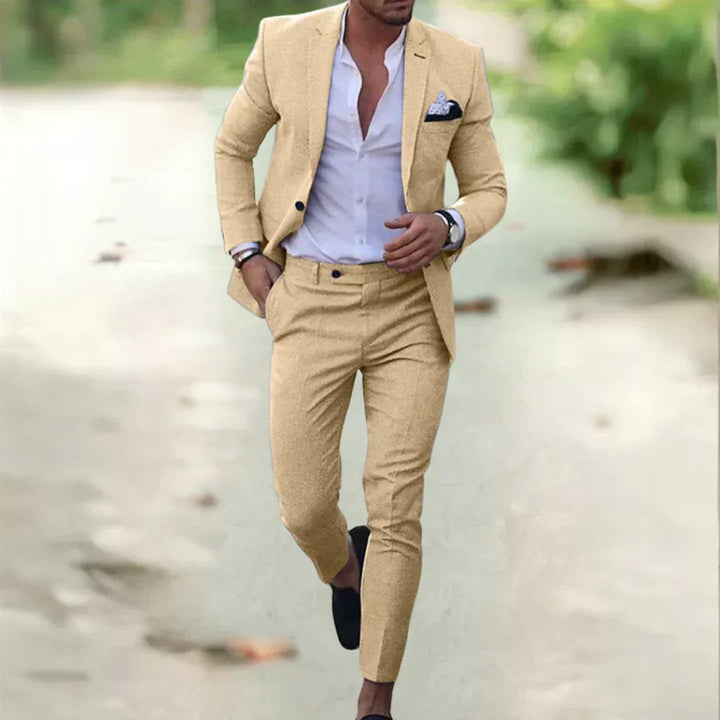Herren Anzug Hellrosa, stilvolle Herrenmode, eleganter Look.