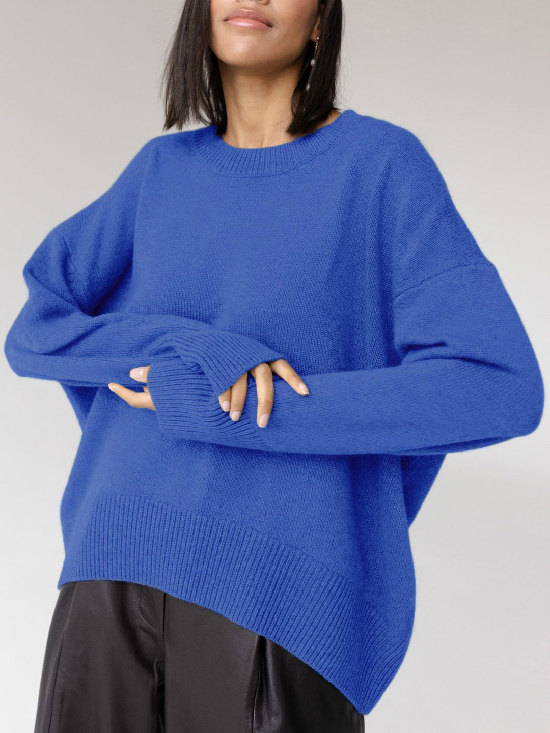 Bordeauxroter Damen Winterpullover, oversized Schnitt, bequem & stilvoll.