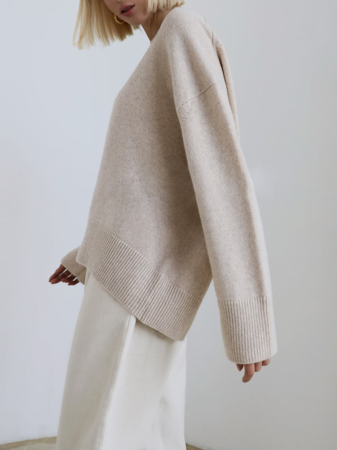 Warmer schwarzer Oversize Winterpullover Damen, lässig & elegant.