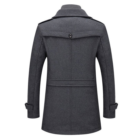 Stilvoller Freizeitanzug: Eleganter Herren-Zweiteiler, vielseitig kombinierbar, ideal für Smart-Casual-Anlässe.