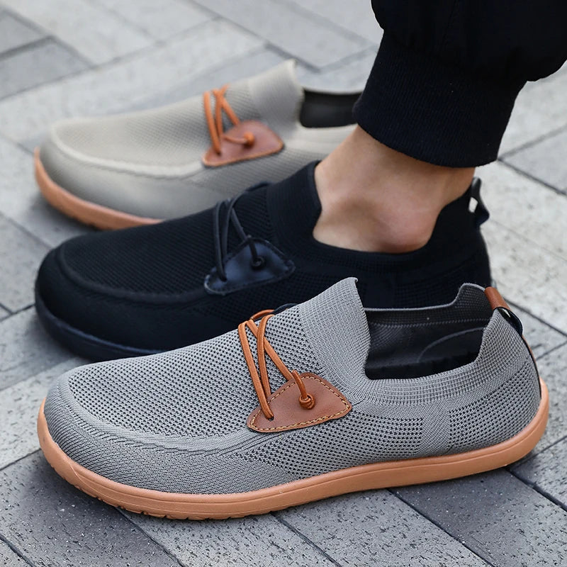 Herrenschuhe: flexible Barfußschuhe mit rutschfester Sohle & breiter Passform für Komfort.
