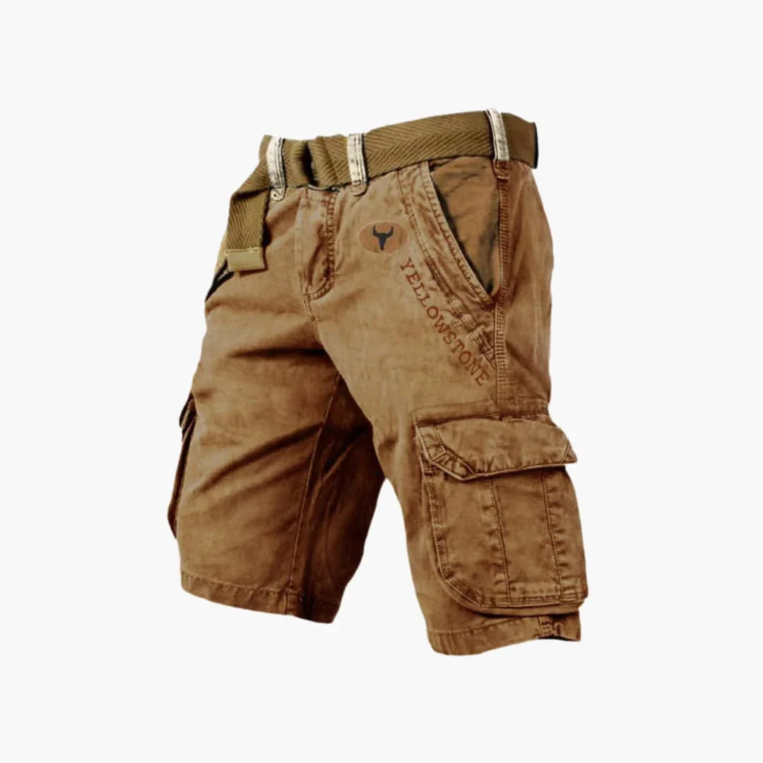 Bequeme Sommershorts für Herren: Praktische Cargoshorts mit vielen Taschen für Outdoor-Aktivitäten.