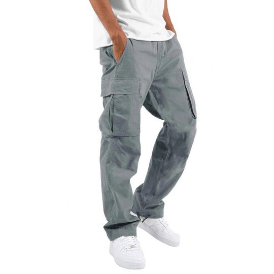 Bequeme Herren Cargohose als Freizeithose. Robust, praktisch und mit vielen Taschen für den Alltag.