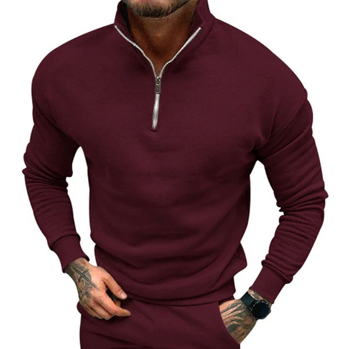 Basic Herren Sweatshirt, bequem geschnitten, ideal für dein stilvolles Casual Outfit. Moderne Herrenmode.