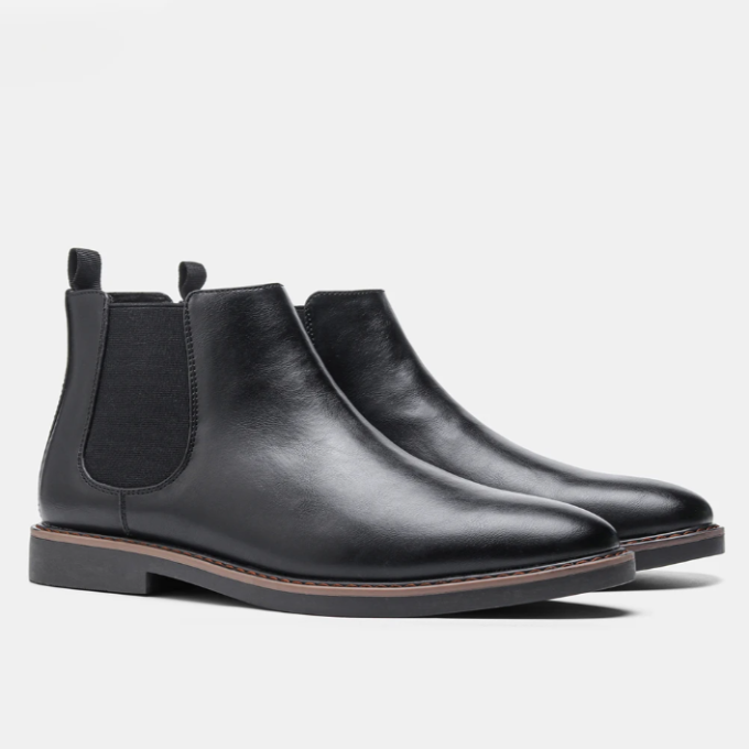 Elegante Herren Chelsea Boots aus hochwertigem Material; stilvoll & mühelos anzuziehen für jede Gelegenheit.