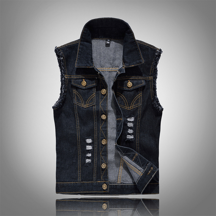 "Herren Denim Weste im Vintage Look mit silbernen Knöpfen, modisch und bequem für vielseitige Kombinationen."