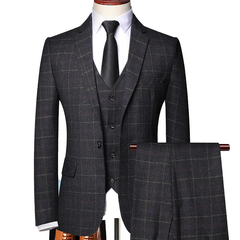 Detailansicht: Modernes Windowpane-Karo des Herren Frühlingsanzugs. Perfekt für stilvolle Business-Looks.