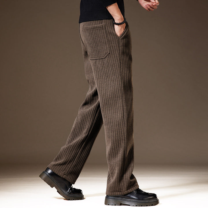 Moderne Herrenhose mit praktischen Taschen, geradem Schnitt. Perfekt für Freizeit & Casual-Outfits.