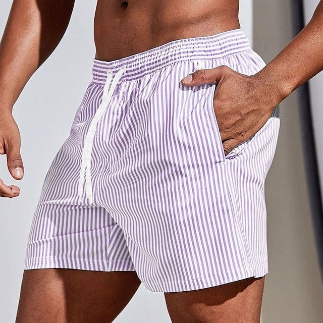 Gestreifte Herren Poolshorts, schnelltrocknend. Stilvolle Badehose für den Pool oder als Wasser Shorts.