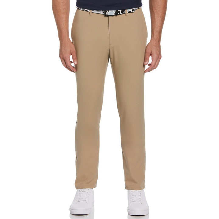 Komfortable Herren Chino Golfhose mit Stretch & feuchtigkeitsableitendem Material, perfekter Sitz dank elastischem Bund.