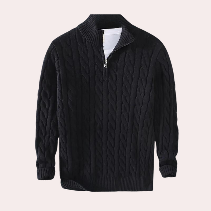 Bequemer Herren Halb-Zip Strickpullover mit klassischem Zopfmuster. Vielseitig für Freizeit & Büro.