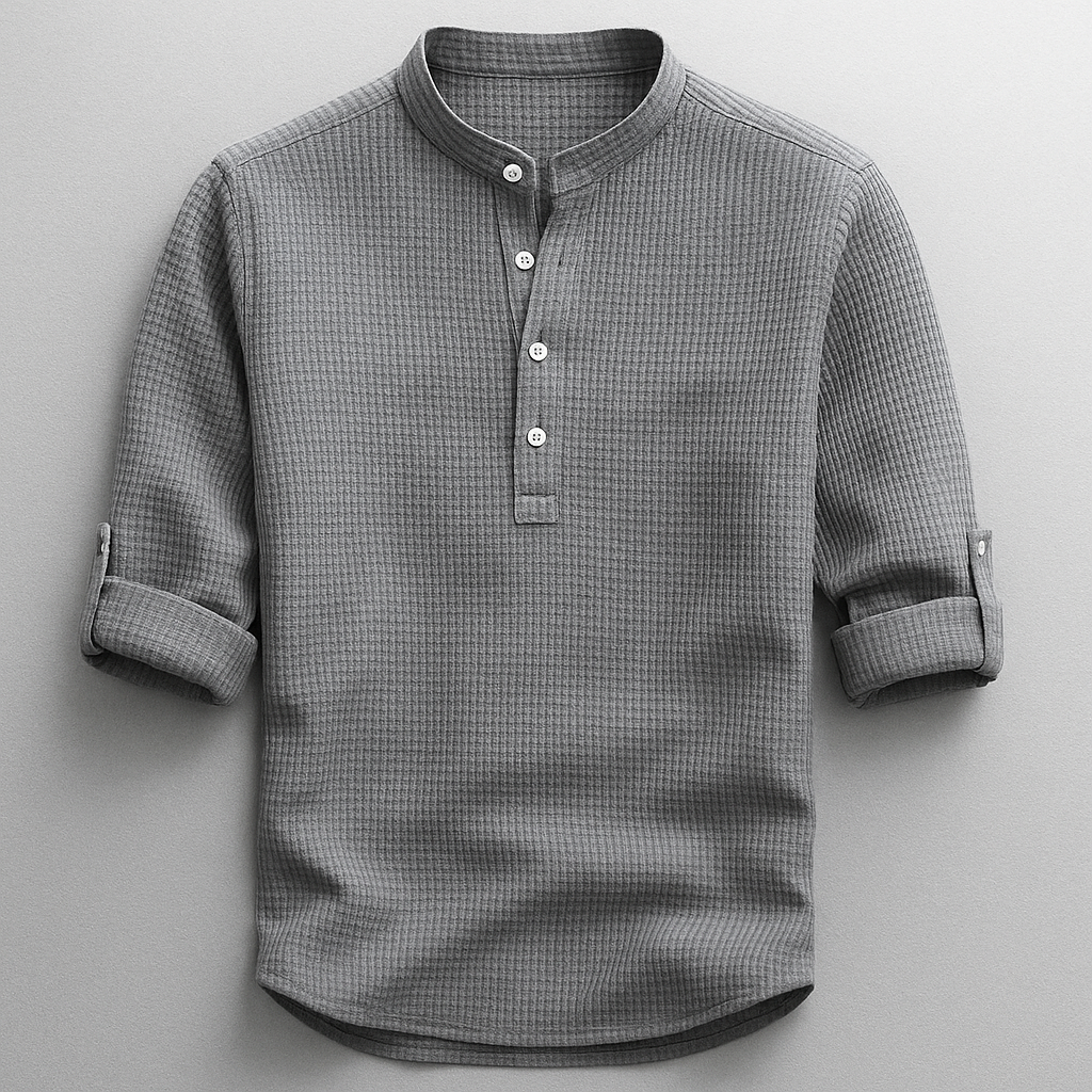 Modisches Herren Henley Shirt mit verstellbaren Ärmeln, ideal für lässige Männer-Freizeitkleidung.