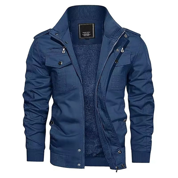 Robuste Herren-Bomberjacke, wetterfest & bequem, perfekt für kühle Herbsttage.