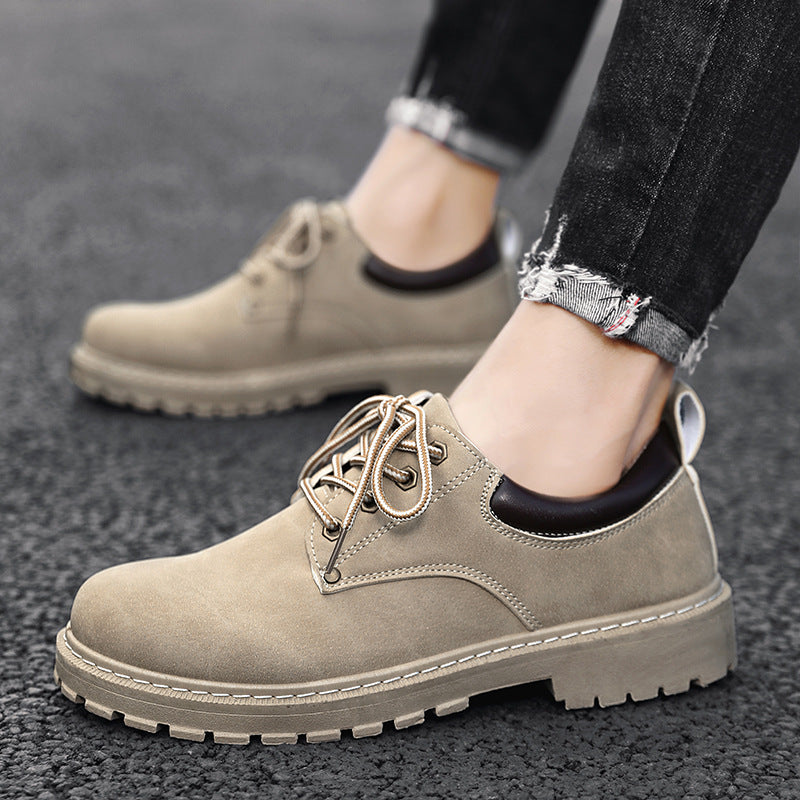 Herren-Herbststiefel mit dicker Sohle, Höhenverstärkung & rutschfestem Profil. Perfekt für Outdoor & Freizeit.