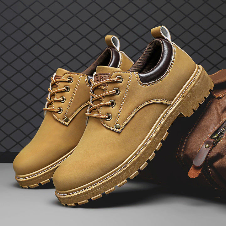 Robuste Herren-Herbststiefel mit dicker, dämpfender Sohle. Komfortable Schnürschuhe für Outdoor, Freizeit & kühle Tage.
