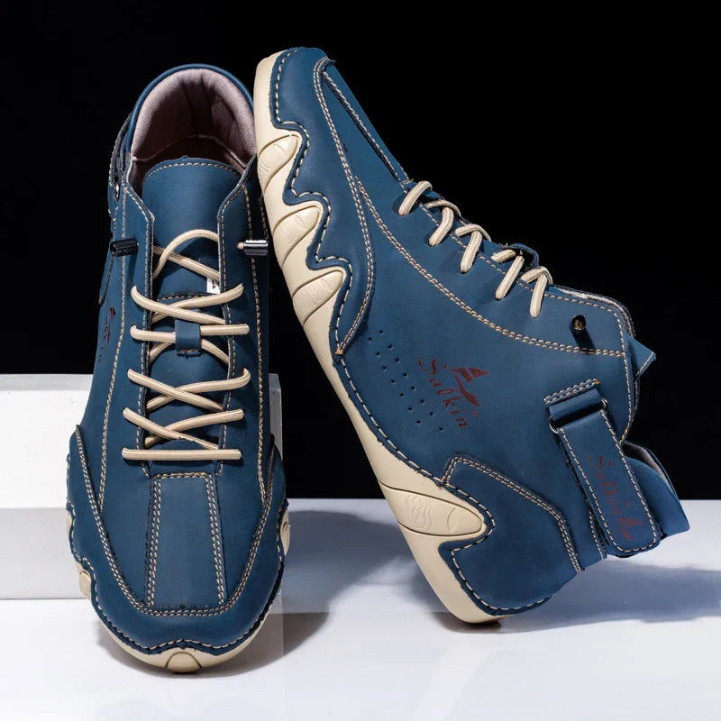 Modische Herren Sneaker High-Top mit einzigartiger Wellensohle & feinen Ziernähten. Perfekt für Streetwear.