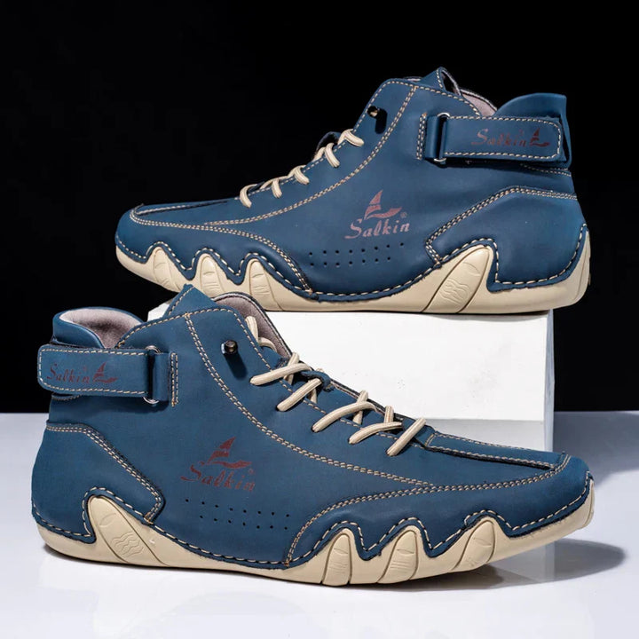 Robuste Herren Freizeitschuhe High-Top. Komfortabler Winter-Sneaker mit markanter Wellenprofilsohle.