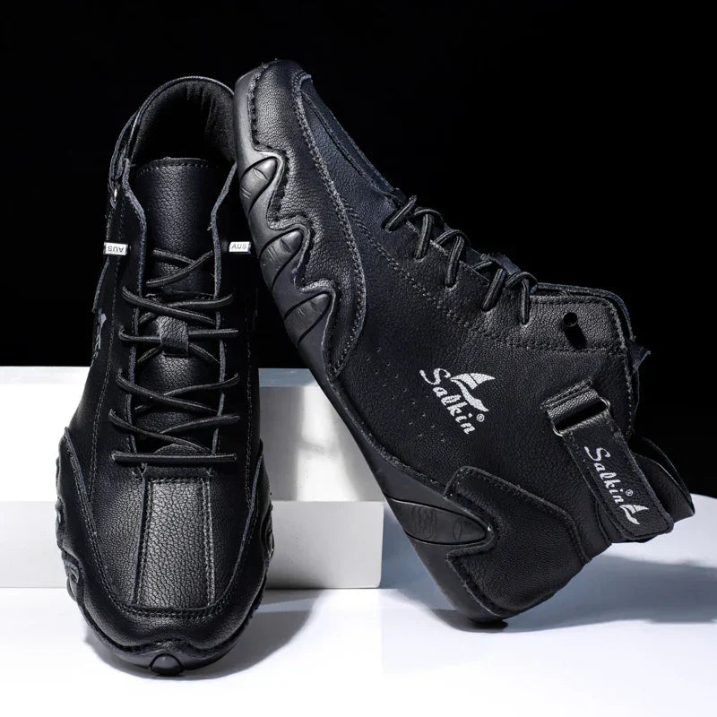 Herren High-Top-Sneaker. Sportlich-elegante Freizeitschuhe mit besonderer Wellenstruktur-Sohle & Nähten.