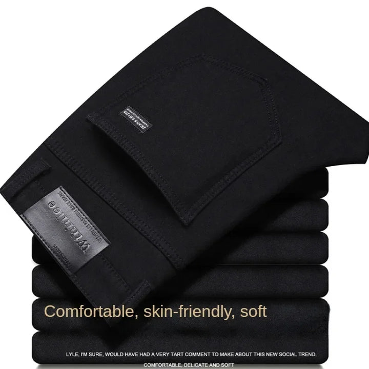 Moderne Herren-Jeans mit geradem Bein, mittlere Bundhöhe, Stretch, bequem & robust für Freizeit & Business Casual.