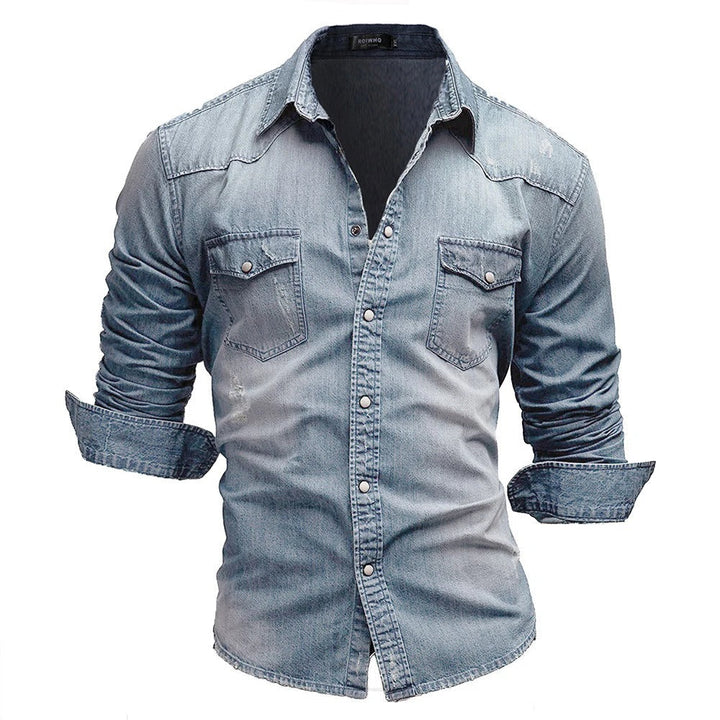 Herren Jeanshemd slim fit mit Kentkragen in Azur Blau, stilvoll für Alltag und Freizeit.