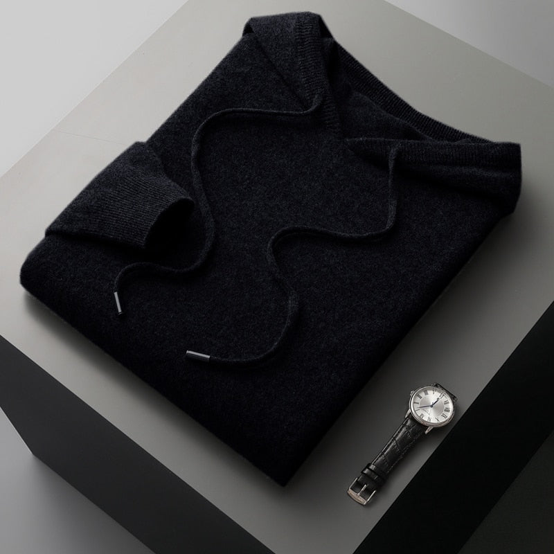 Moderner brauner Herren Kapuzenpullover, vielseitig für Freizeit, Alltag und entspannte Reisen.