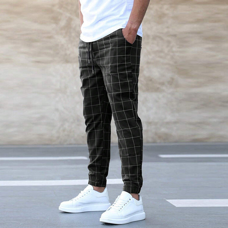 Elegante Herren Karohose Weston: perfekte Bürohose für stilvolle Auftritte, bequem und chic.
