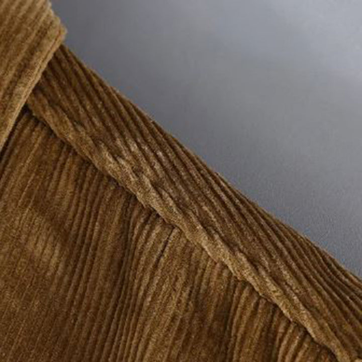 "Herren Kordjacke Langarm mit Taschen in Khaki; weiches, langlebiges Material für Komfort und Stil"