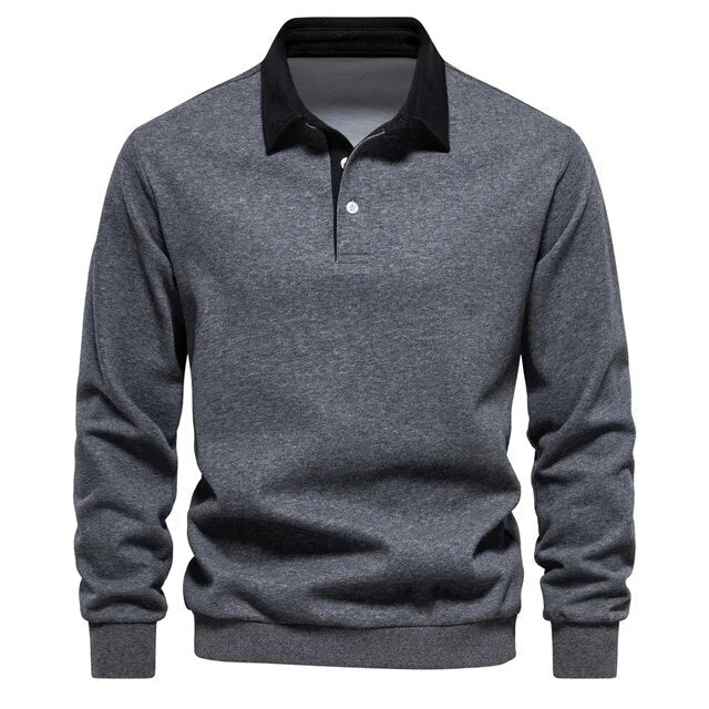 Eleganter Herren Polokragen-Pullover mit Langarm. Bequemer Strick für Alltag und stilvolle Business-Looks.