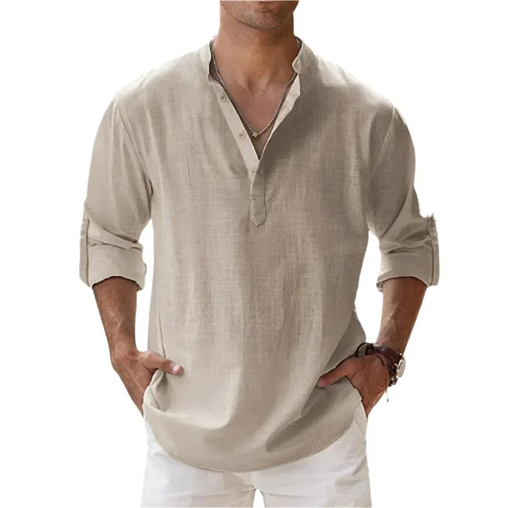 Modernes Herren Langarm Henley-Shirt mit Stehkragen. Perfektes Basic-Shirt für elegante Freizeitmode.